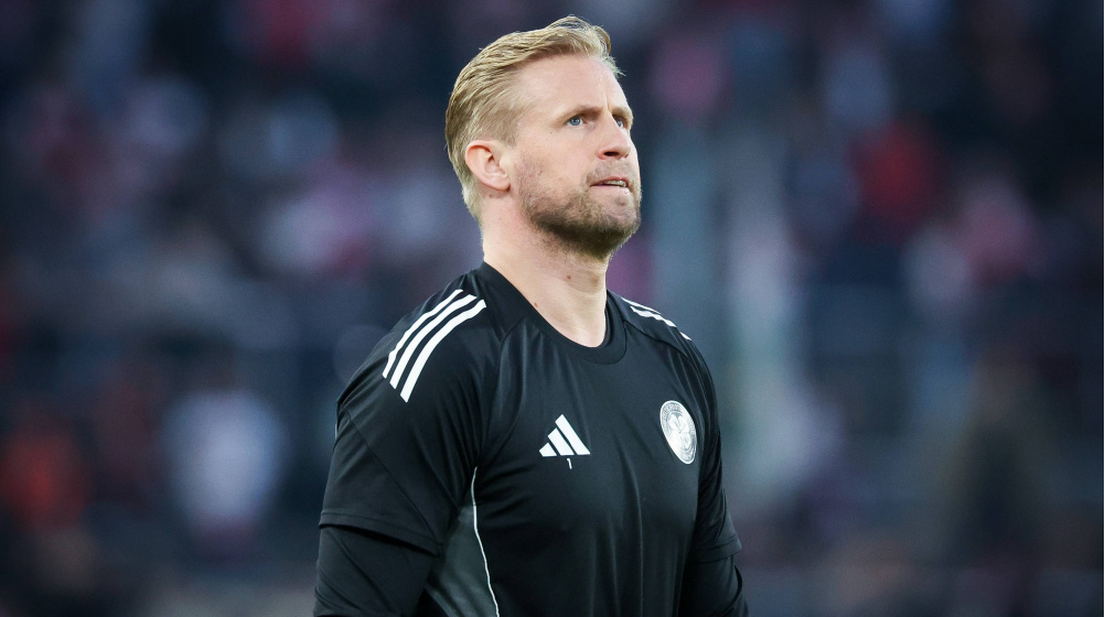 Danimarkalı kaleci Kasper Schmeichel, futbol kariyerini noktaladı -  20 yılda yaklaşık 1000 maça çıktı